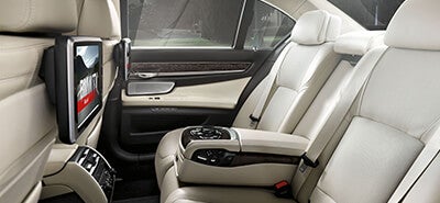 2015 BMW 7 Series Derwood MD - Impressive Interior