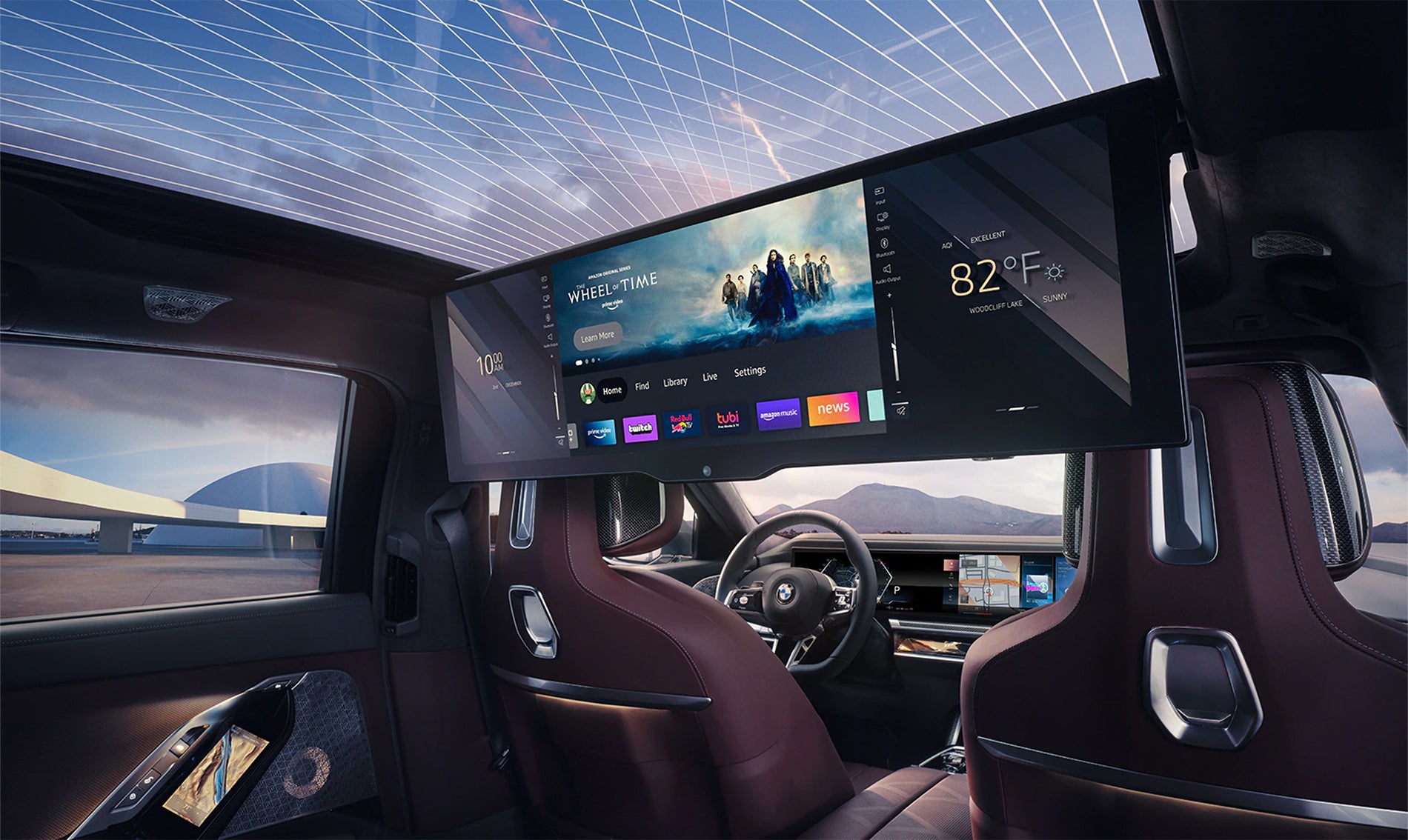 BMW i7 31” Theater Screen