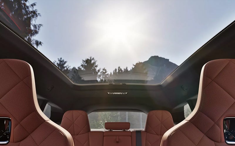 M Multi-function Seats and panoramic eclipsing roof. | BMW Showcase 1 in Derwood MD